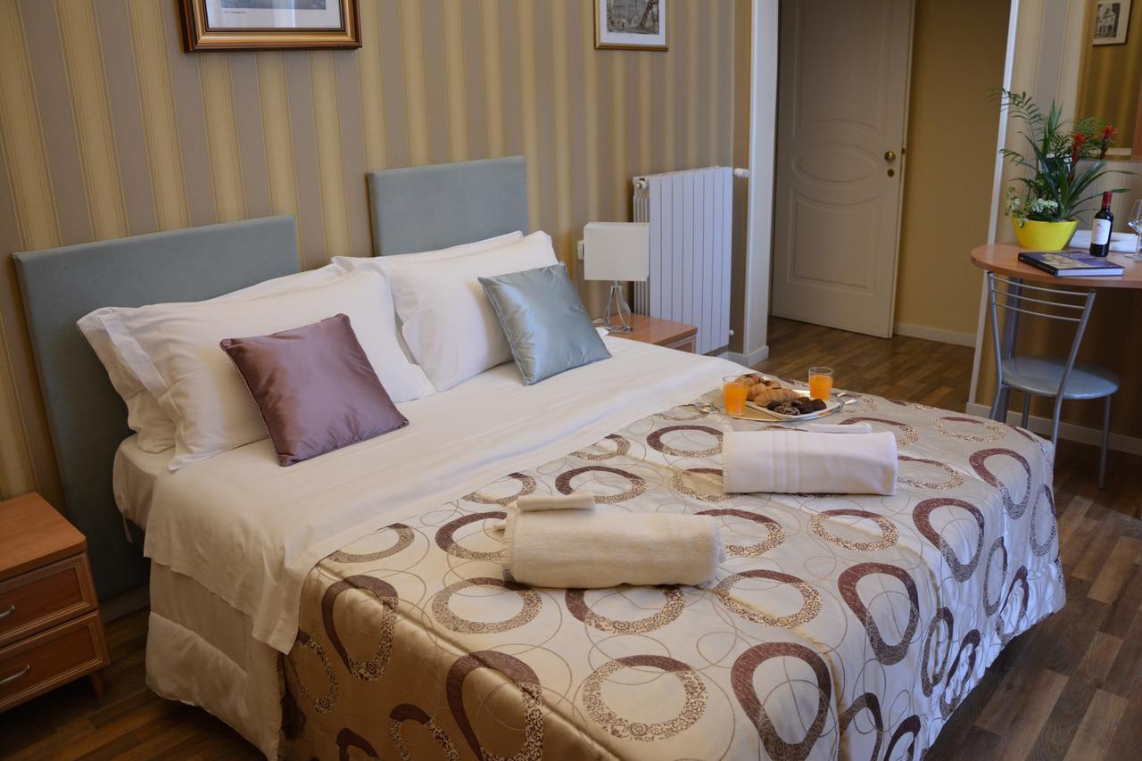 Bed and Breakfast Le Stanze Del Console Gravina in Puglia Exterior foto
